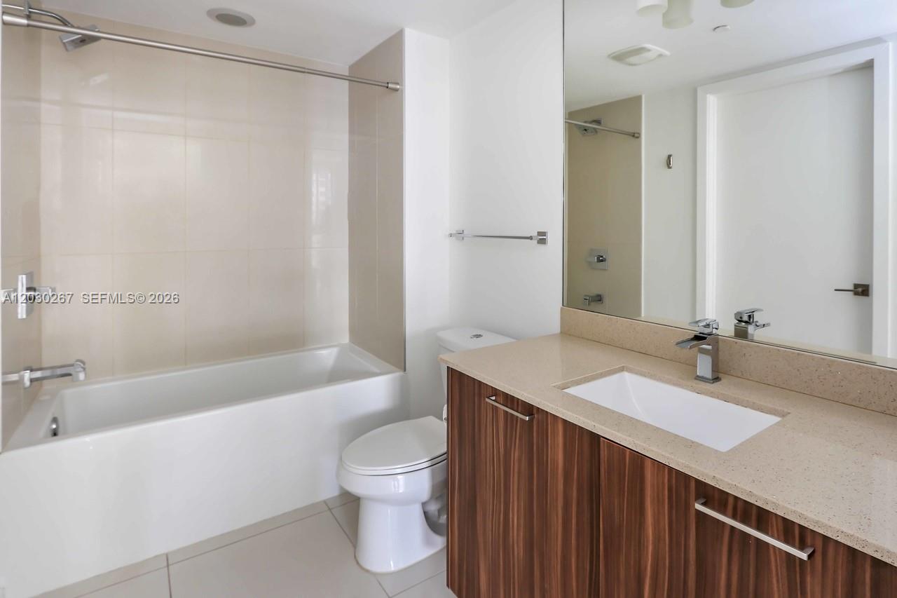 5252 Paseo Condo - Residential Lease