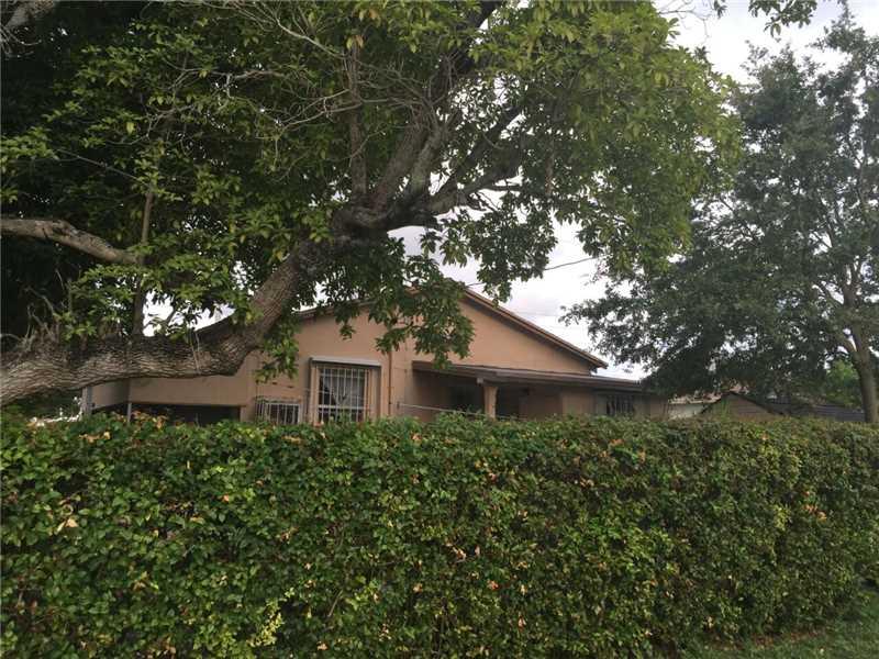 15 53 41 ORANGE RIDGE CT - Residential