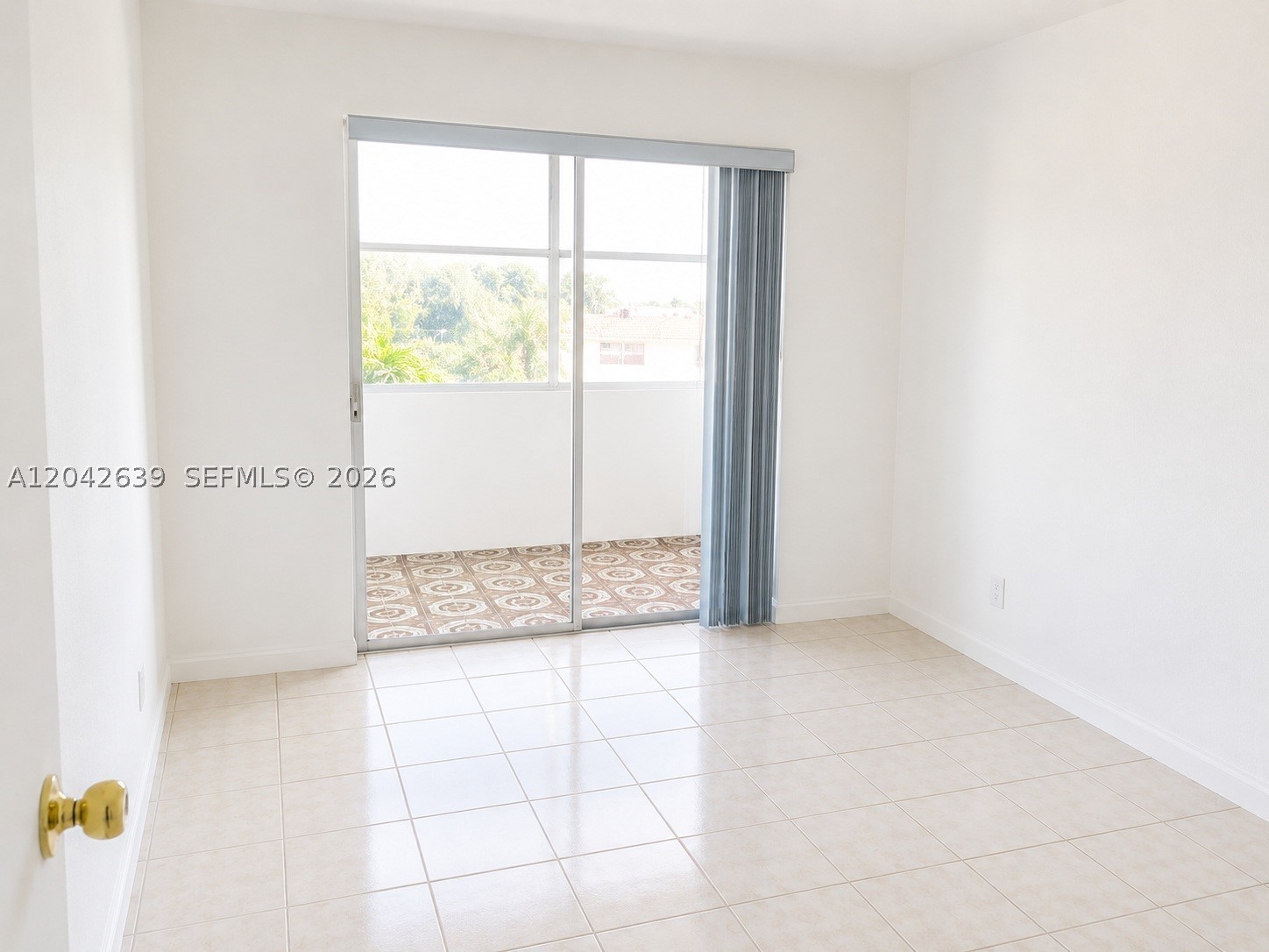 VILLAGE GREEN DORCHESTER - Residential Lease