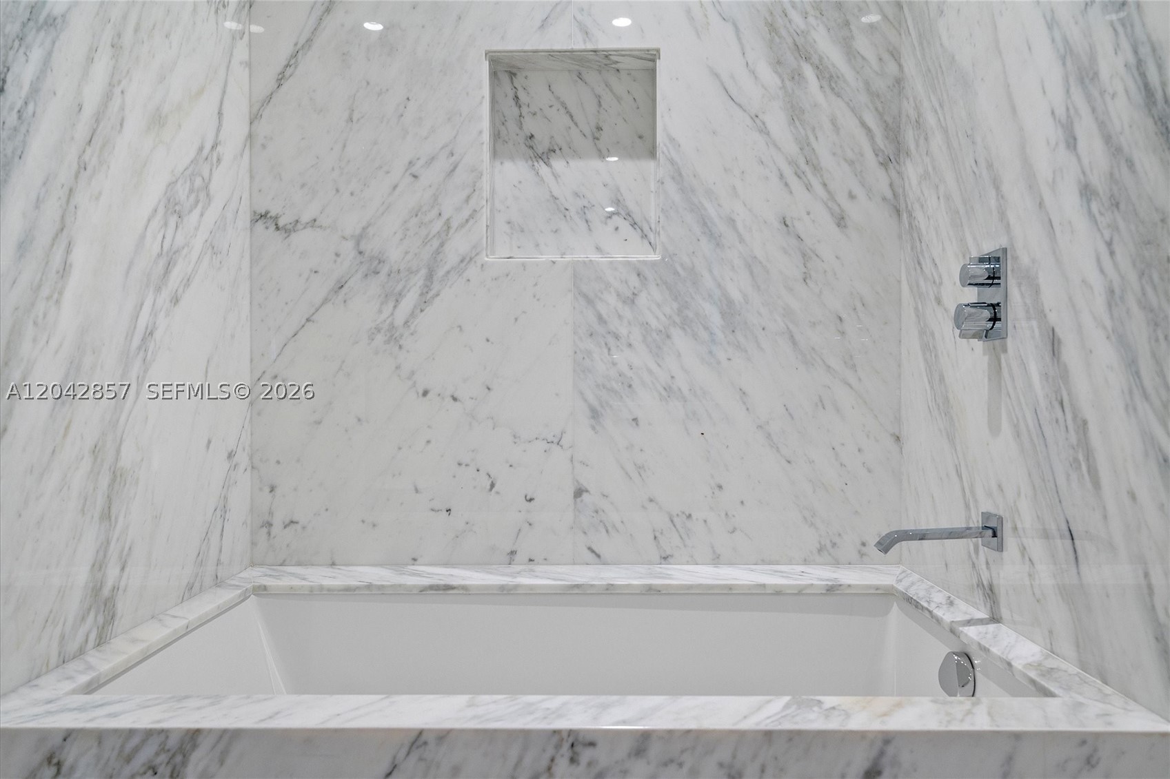 THE ESTATES AT ACQUALINA - Residential