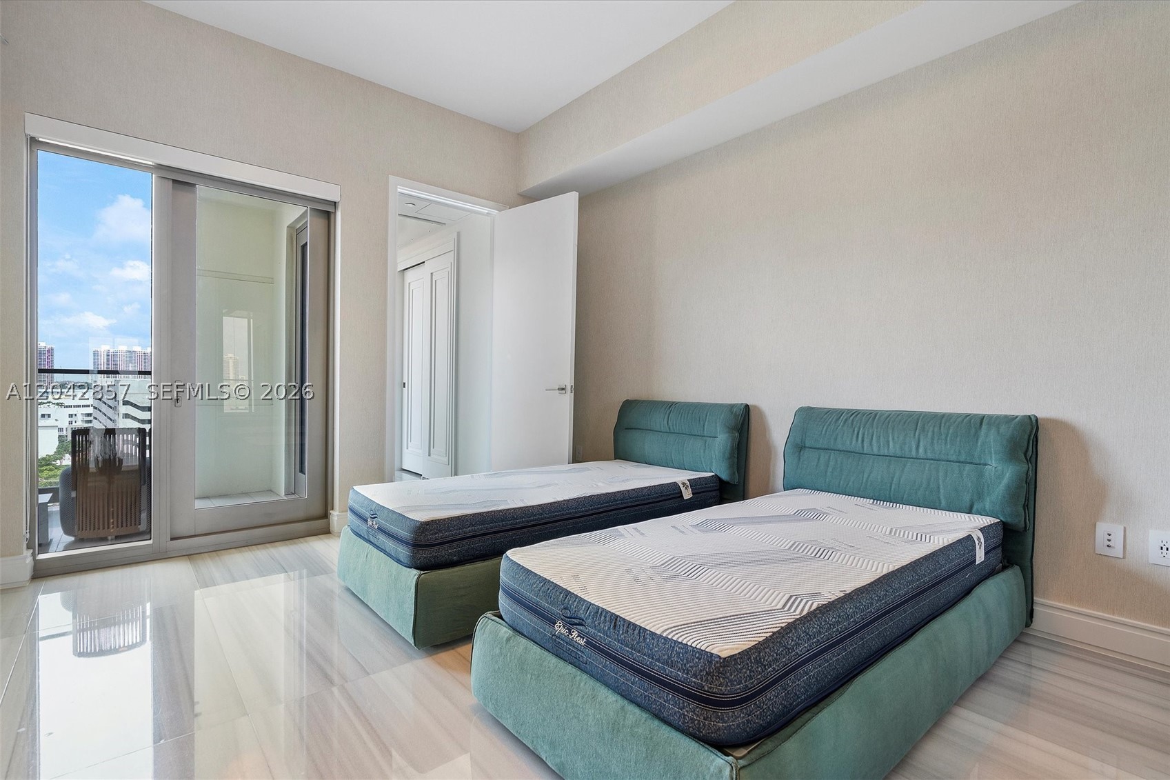THE ESTATES AT ACQUALINA - Residential