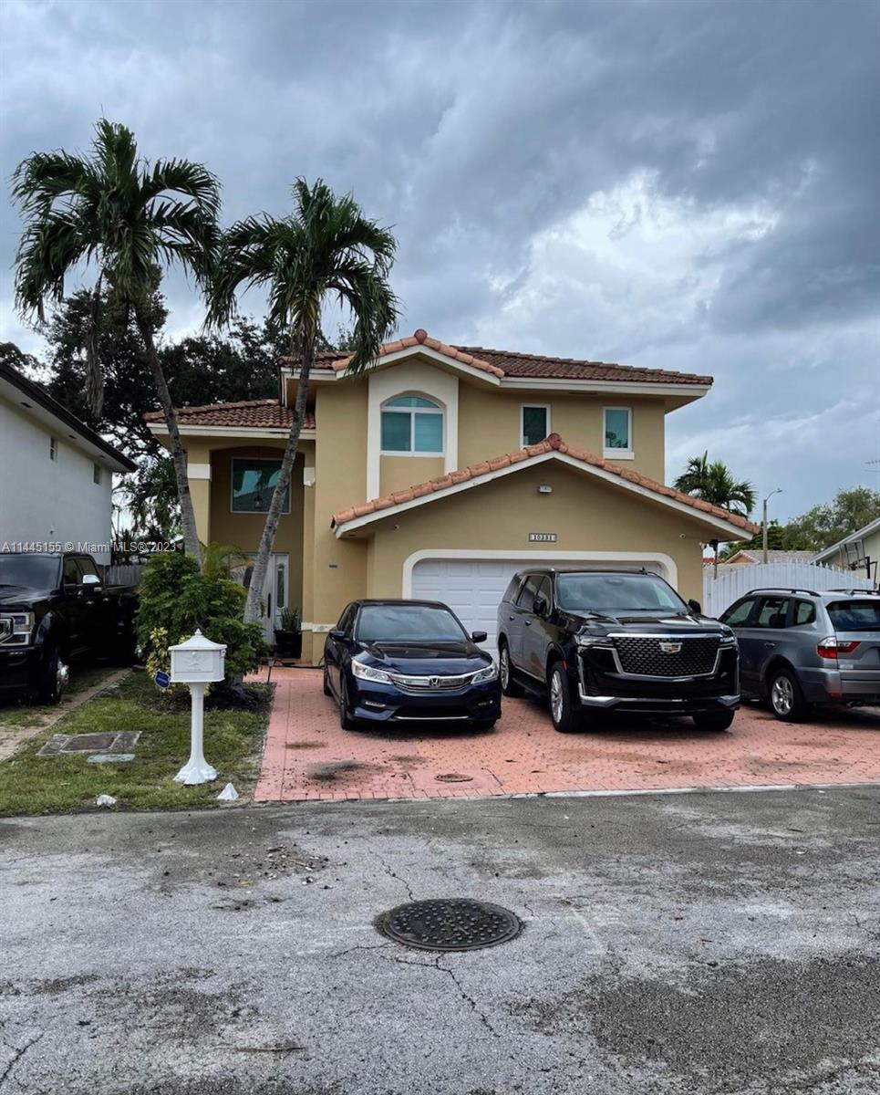 IVIS AT LOYOLA - Residential Lease