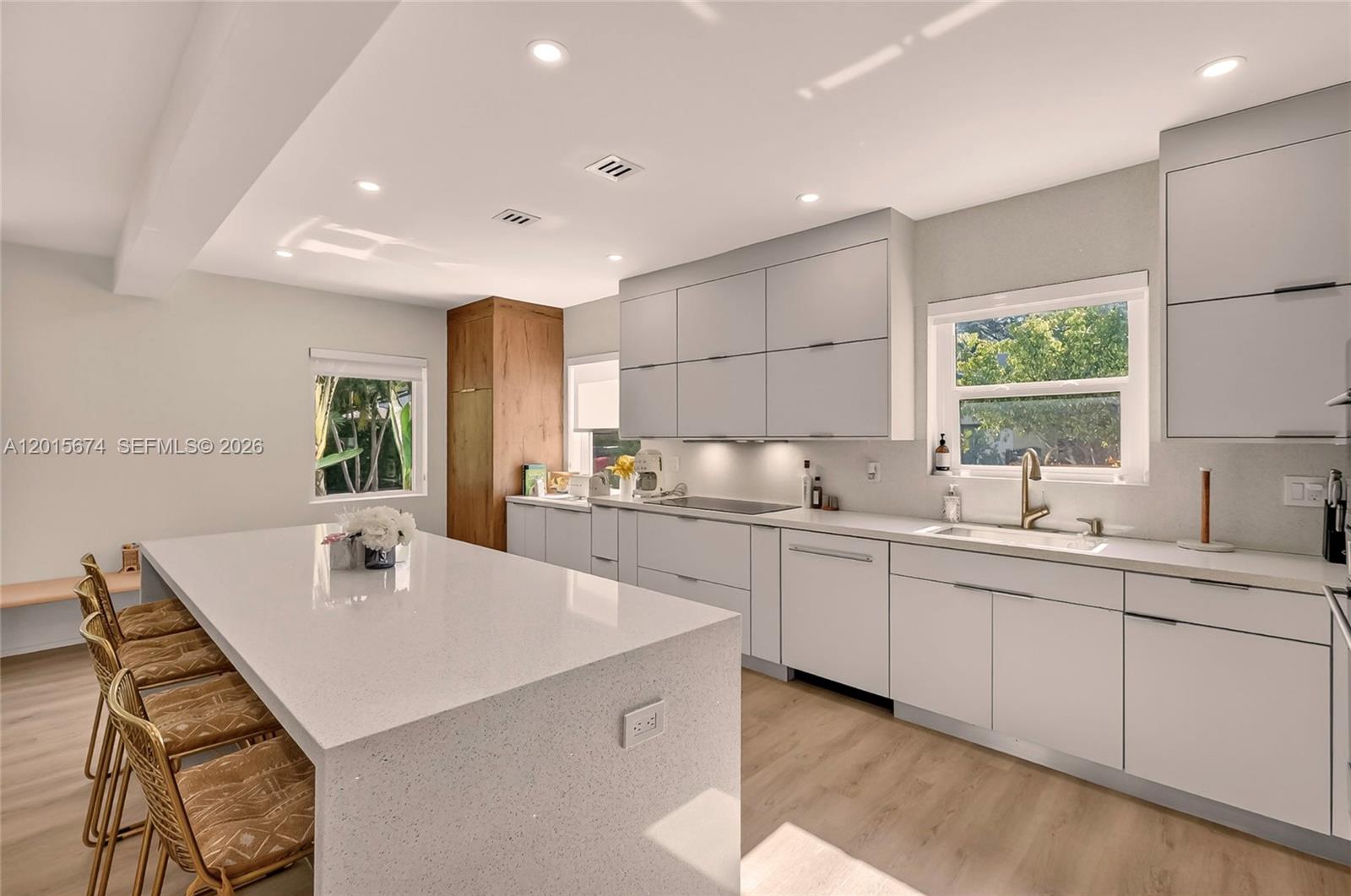 SHORECREST - Residential