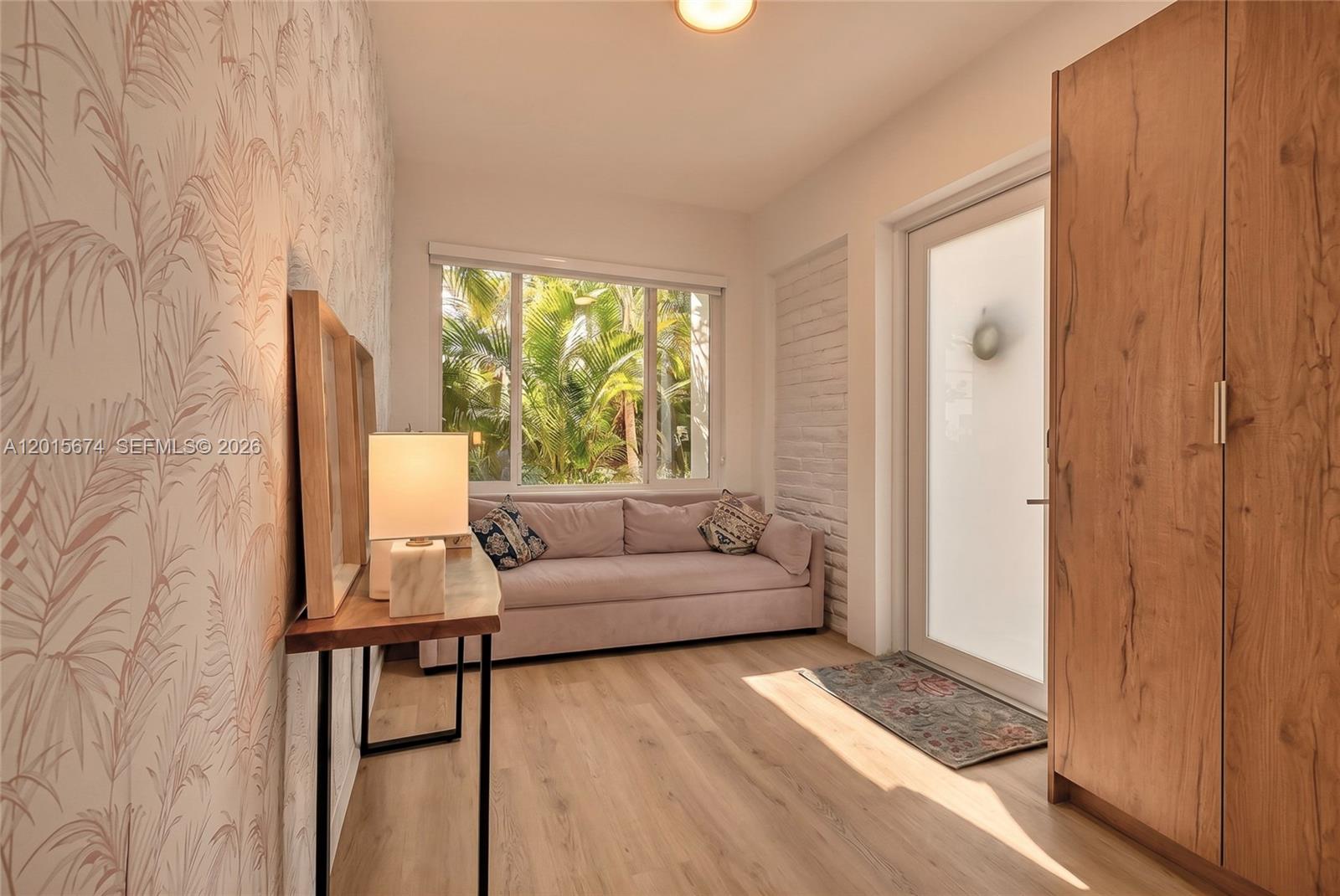 SHORECREST - Residential
