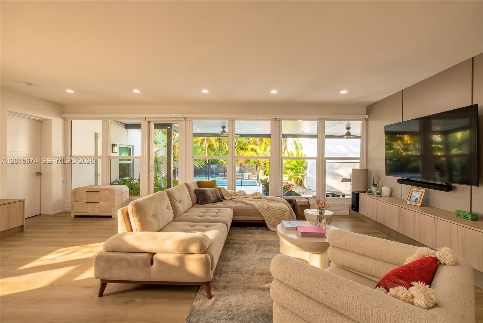 SHORECREST - Residential