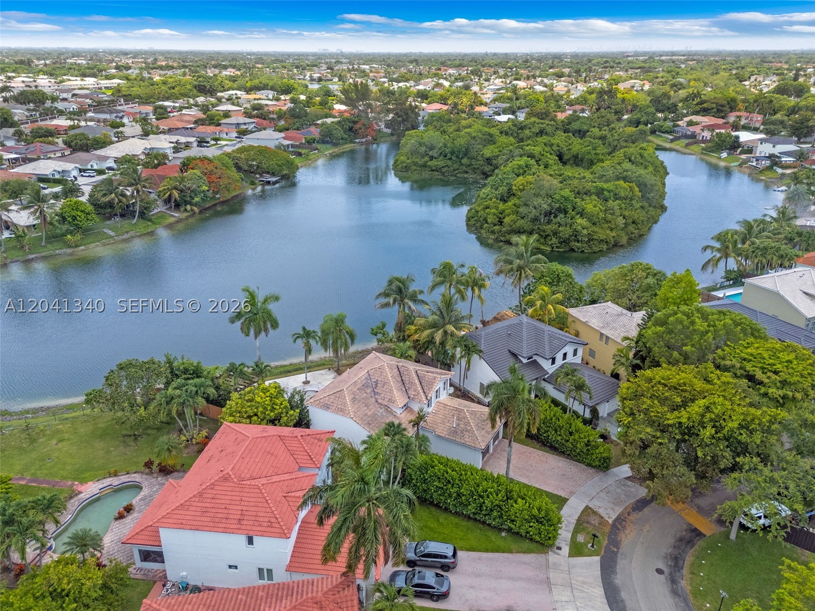 POINCIANA AT SUNSET LAKES - Residential