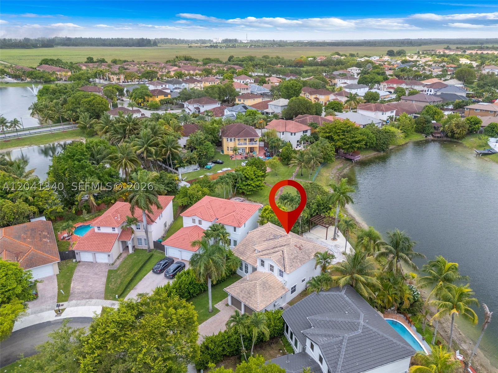 POINCIANA AT SUNSET LAKES - Residential