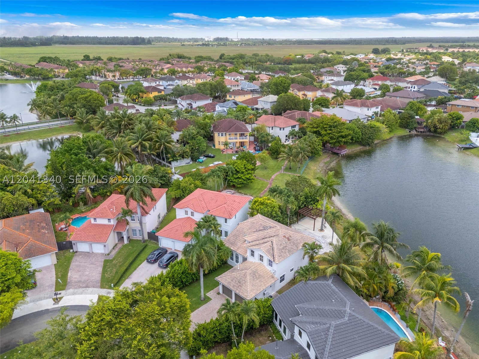 POINCIANA AT SUNSET LAKES - Residential