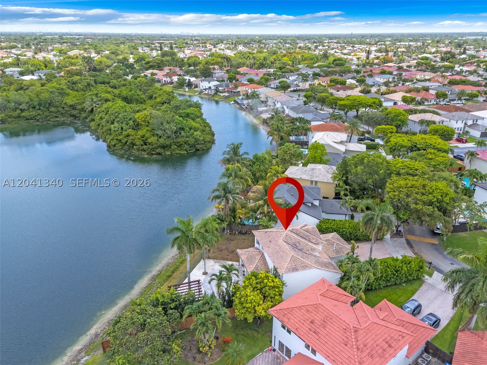 POINCIANA AT SUNSET LAKES - Residential