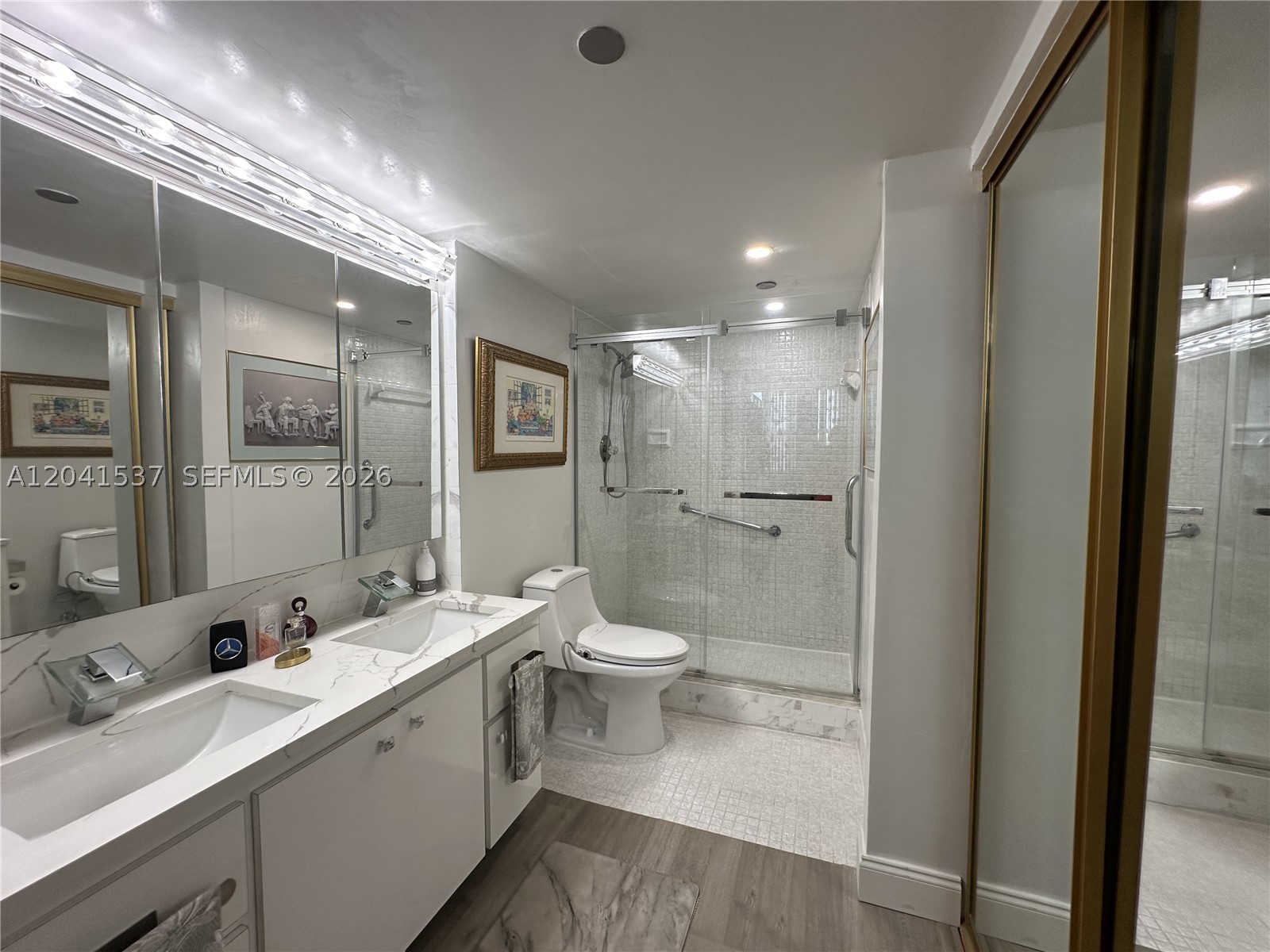 PARK PLACE CONDOMINIUM NO - Residential