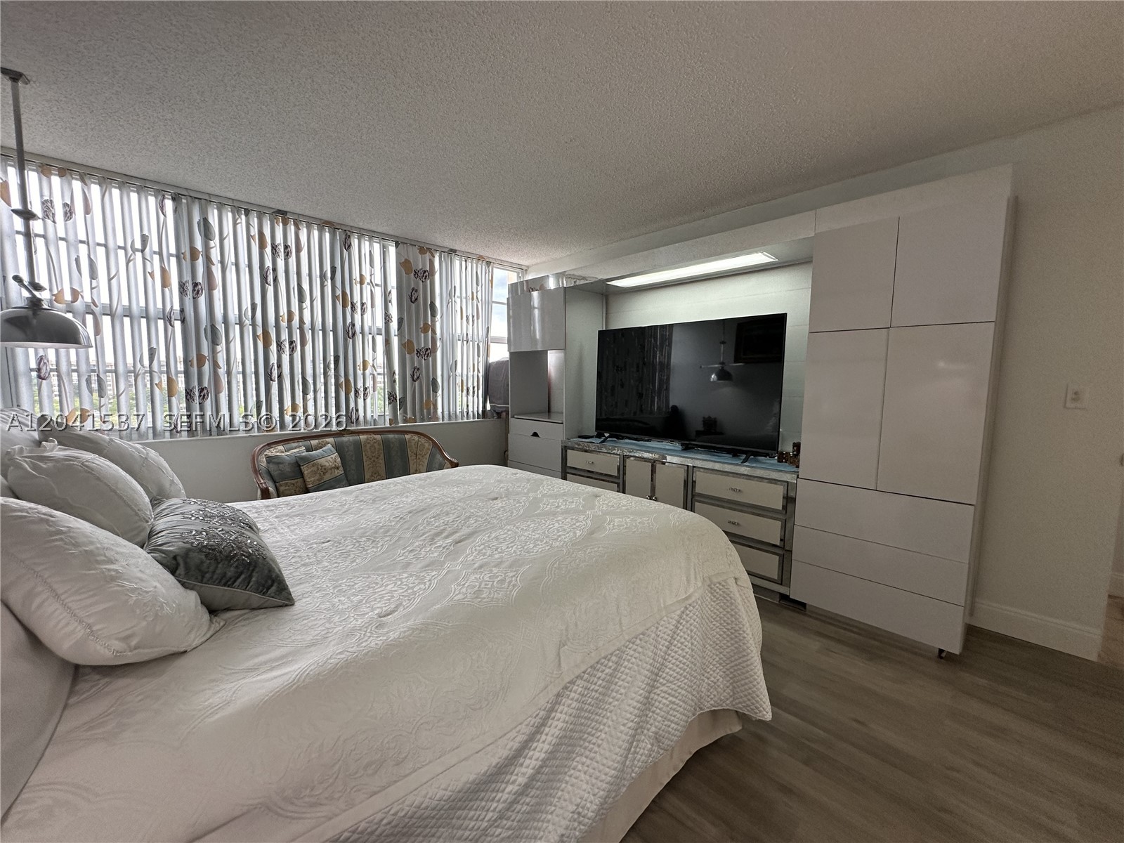 PARK PLACE CONDOMINIUM NO - Residential