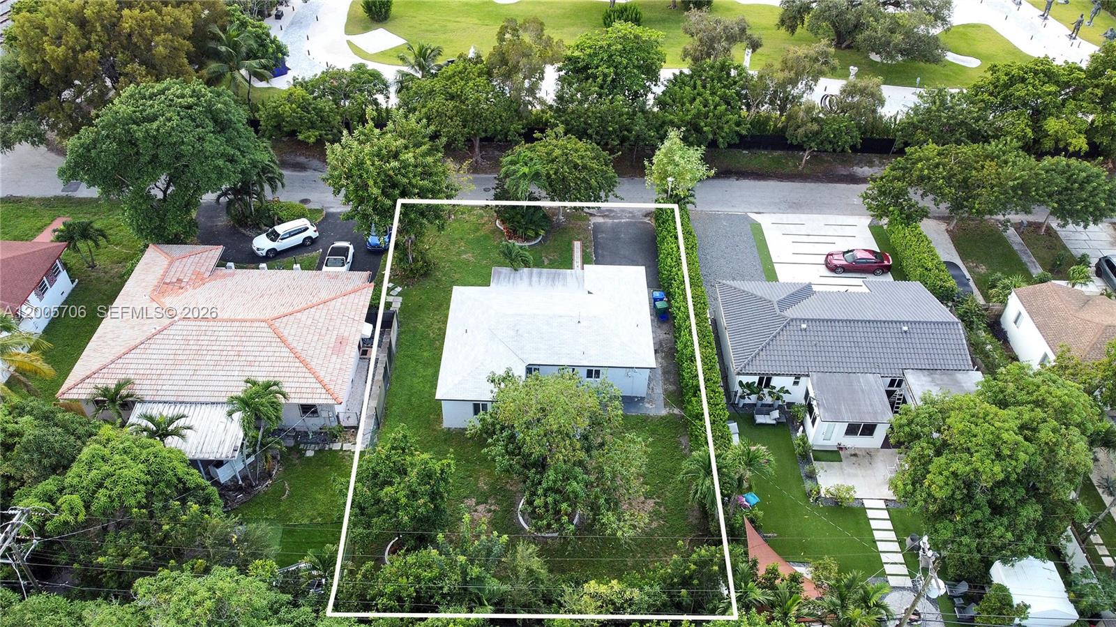BRENTWOOD REV PL - Residential