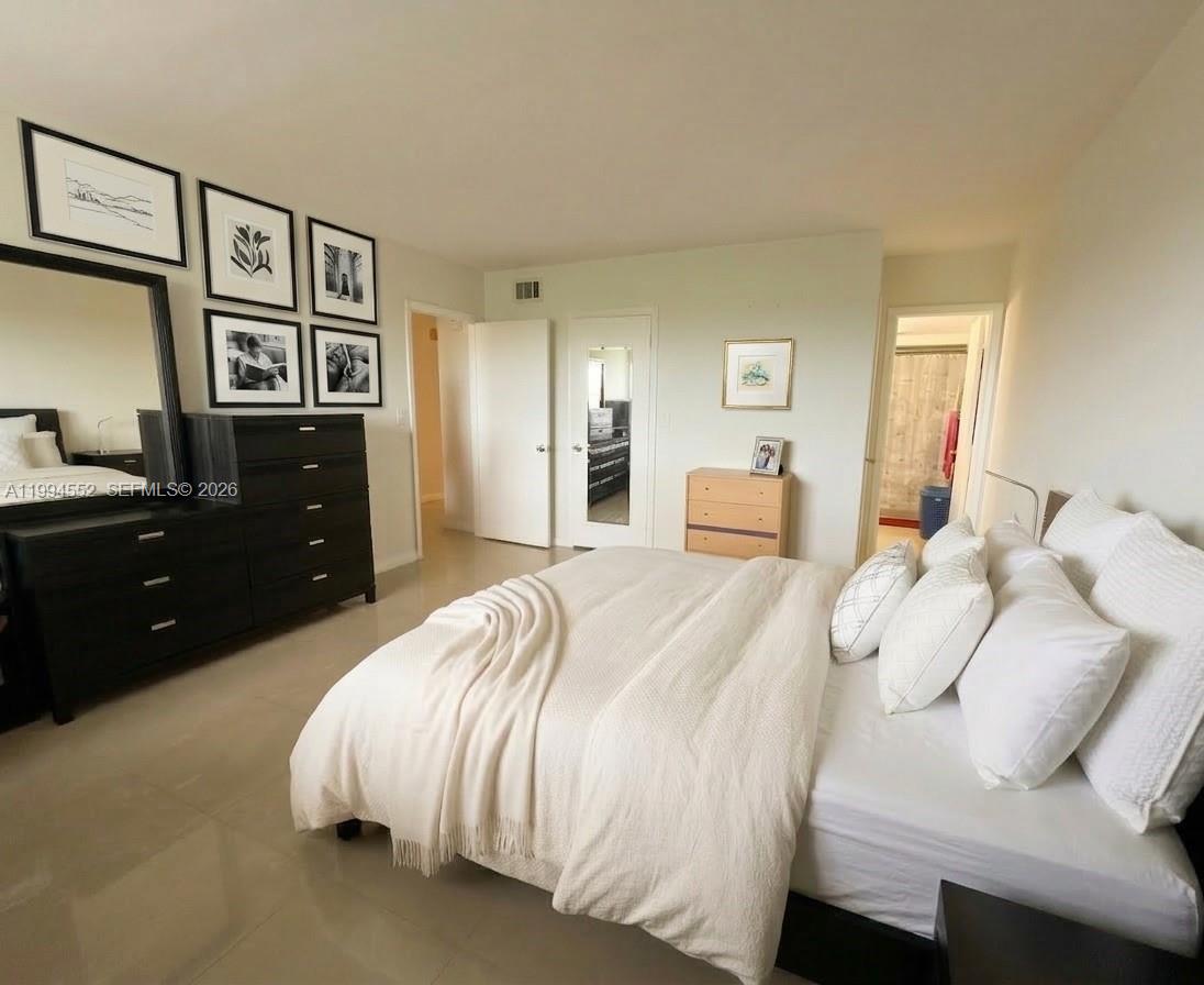 MIDDLE RIVER TOWER CONDO - Residential