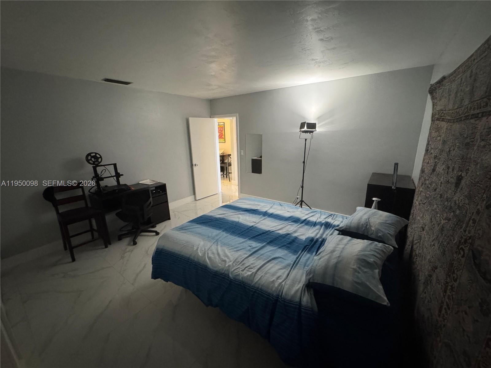 DELL MANOR CONDOMINIUM - Residential