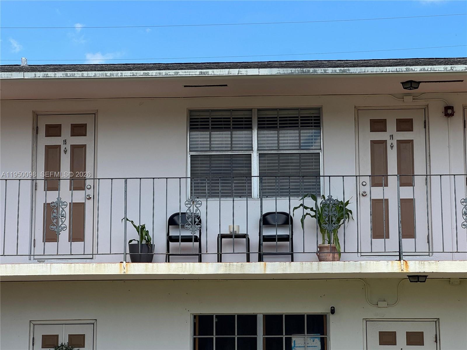DELL MANOR CONDOMINIUM - Residential