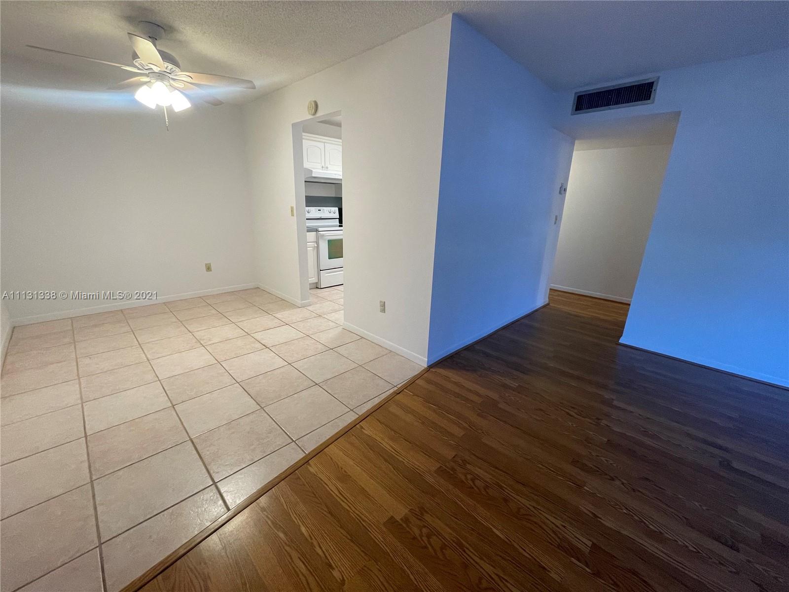 KINGS CREEK WEST CONDO BL - Residential Lease