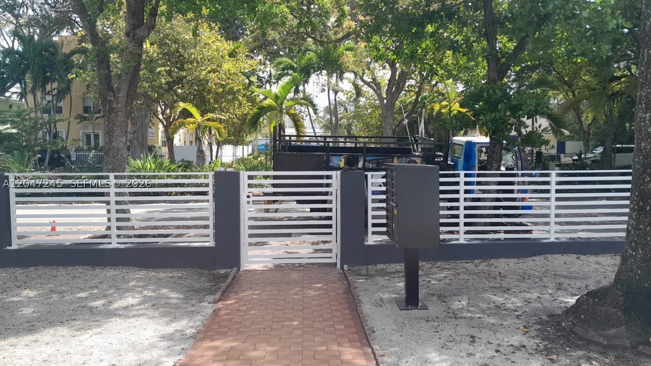 1ST WESTMORELAND ADDN - Residential Lease