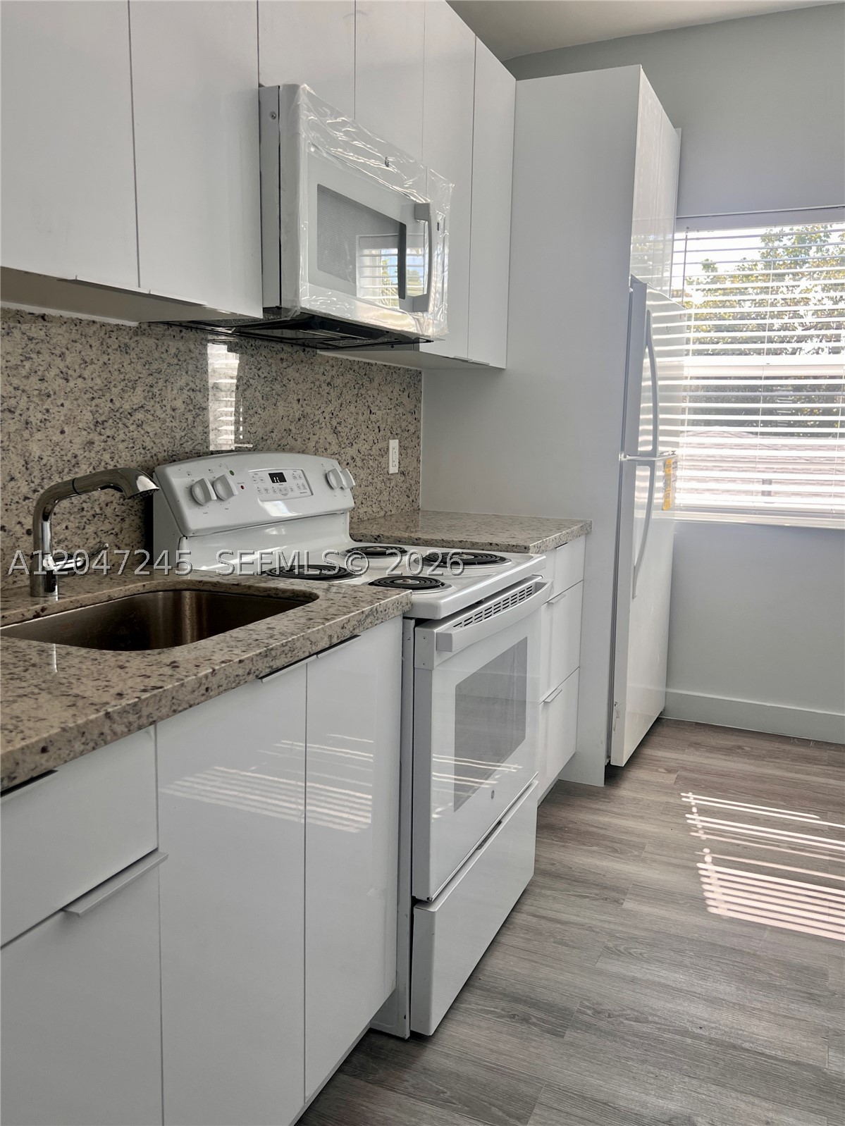 1ST WESTMORELAND ADDN - Residential Lease