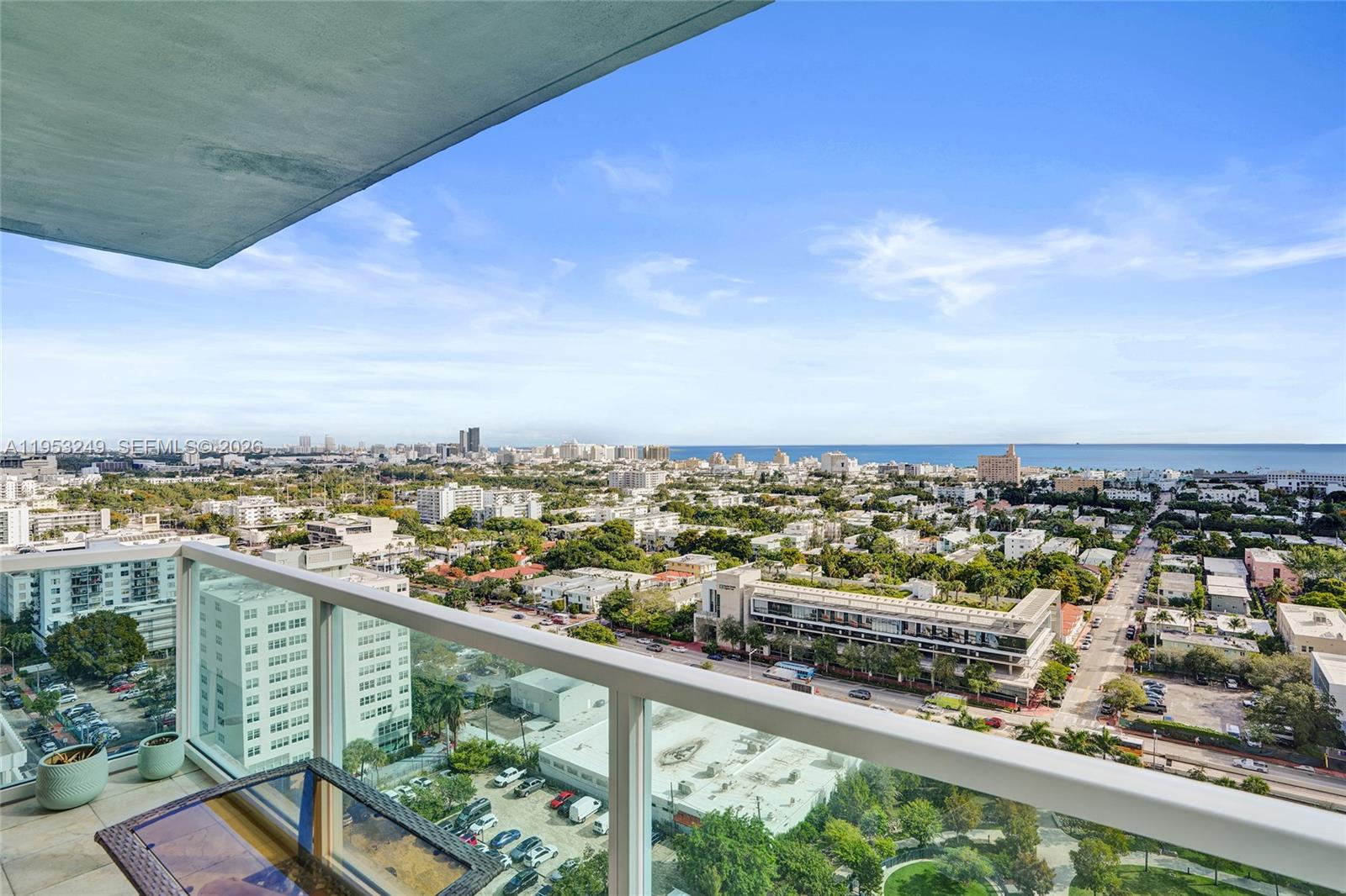 THE FLORIDIAN CONDO - Residential