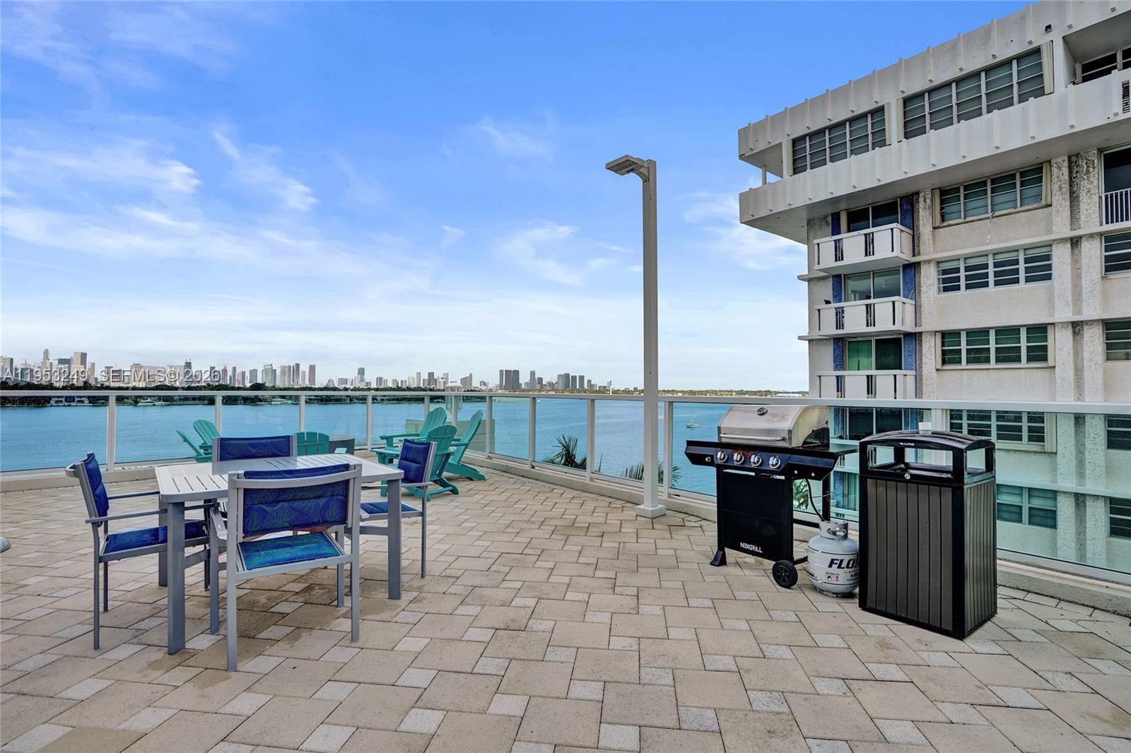 THE FLORIDIAN CONDO - Residential