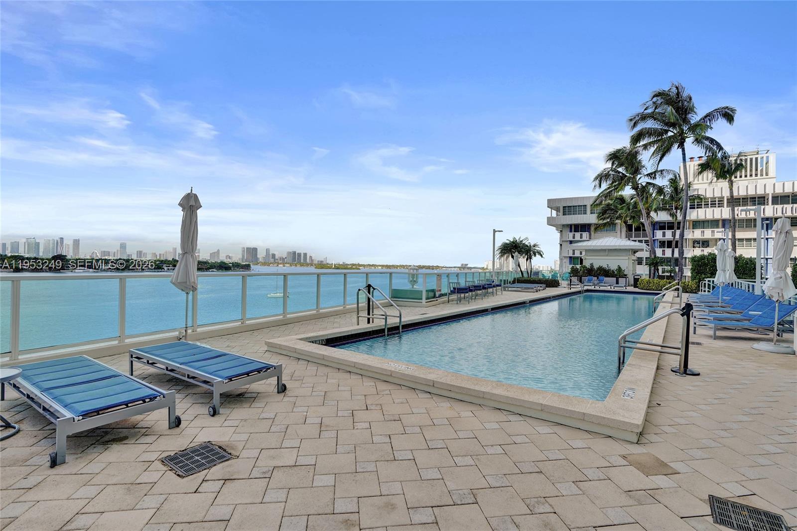 THE FLORIDIAN CONDO - Residential