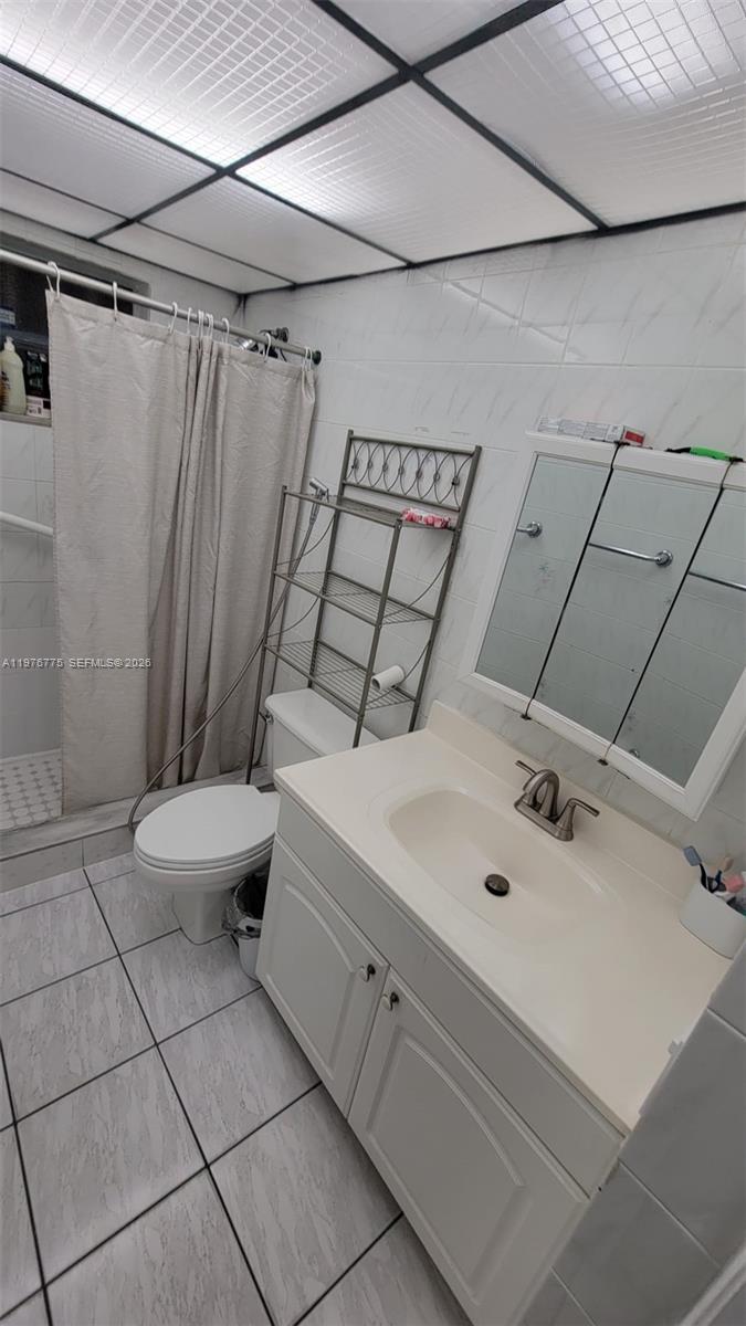 MADRID TERRACE CONDO - Residential