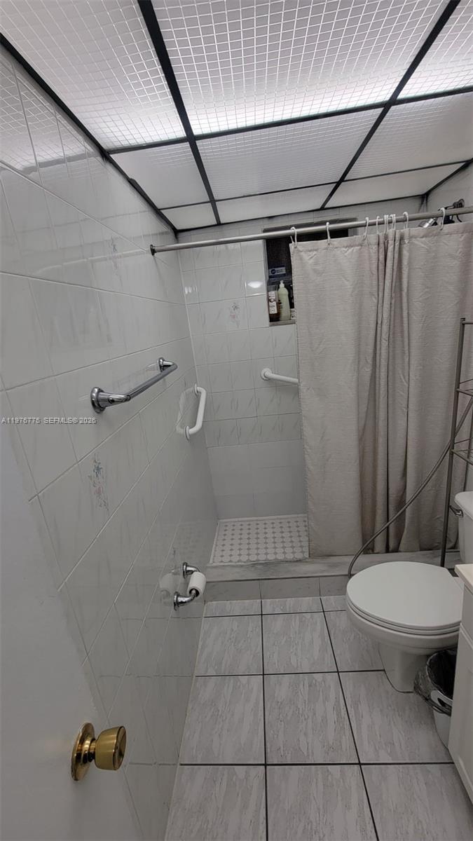 MADRID TERRACE CONDO - Residential