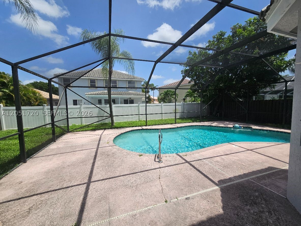 LAKE CHARLESTON TRS T AND - Residential Lease