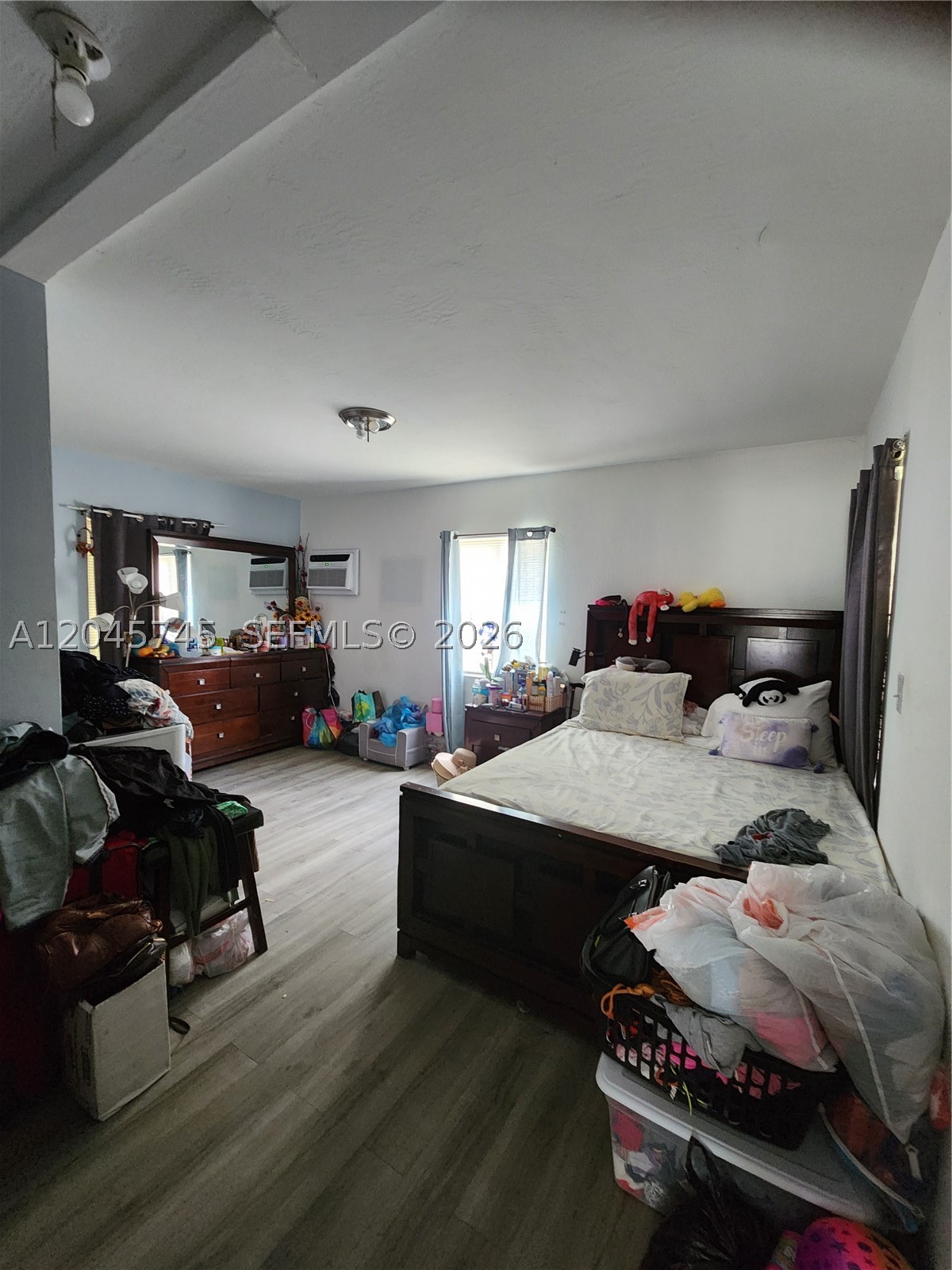 HOLLYWOOD SOUTH SIDE ADD - Residential Income