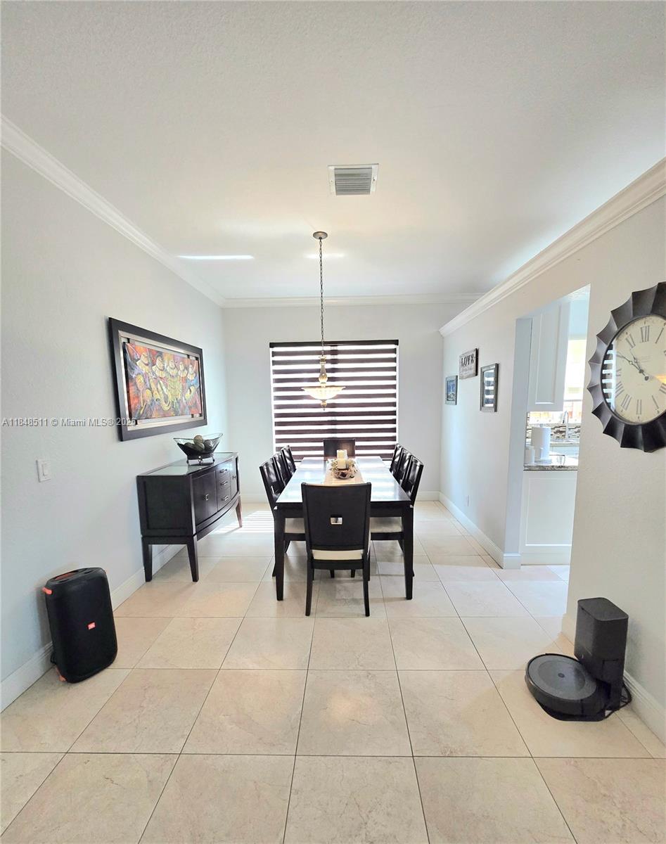 BELLAGIO AT VIZCAYA - Residential Lease
