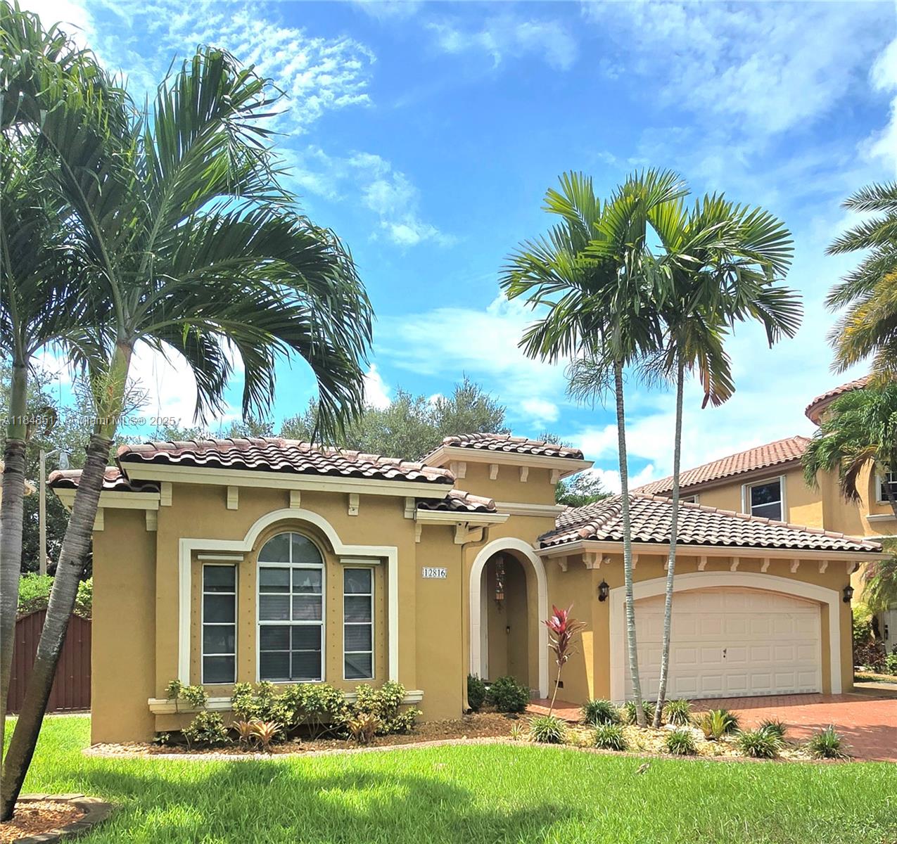 BELLAGIO AT VIZCAYA - Residential Lease