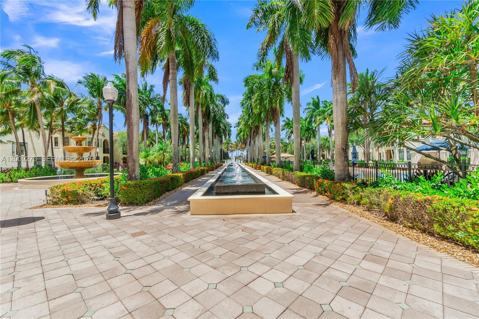 VILLA FLORA CONDO - Residential
