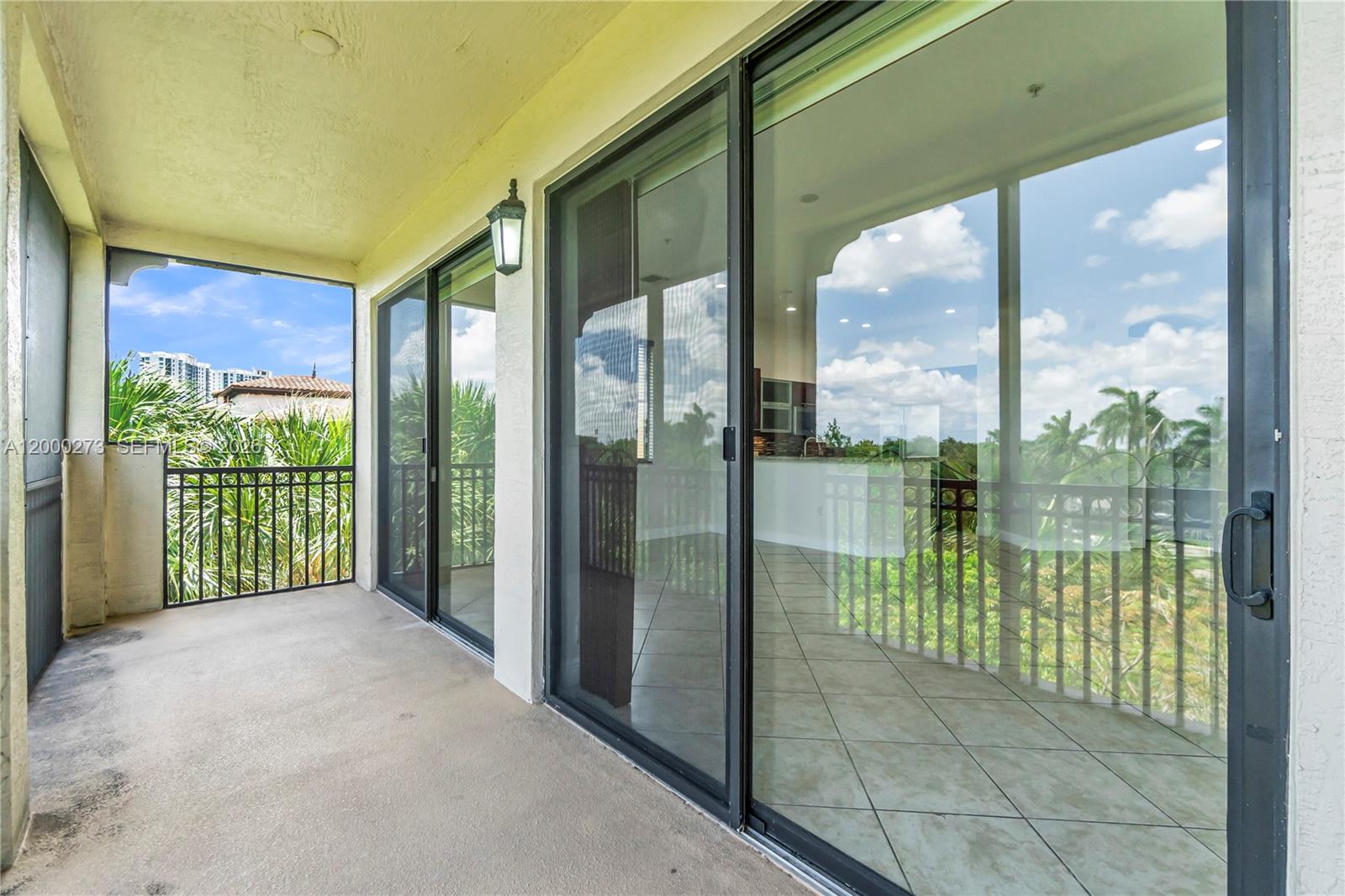 VILLA FLORA CONDO - Residential
