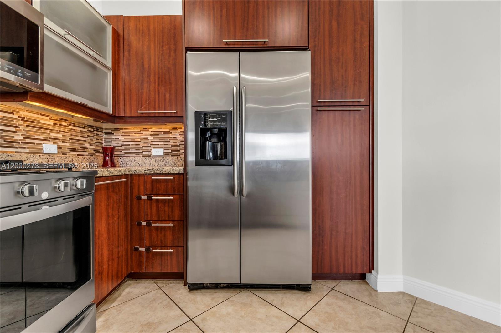 VILLA FLORA CONDO - Residential