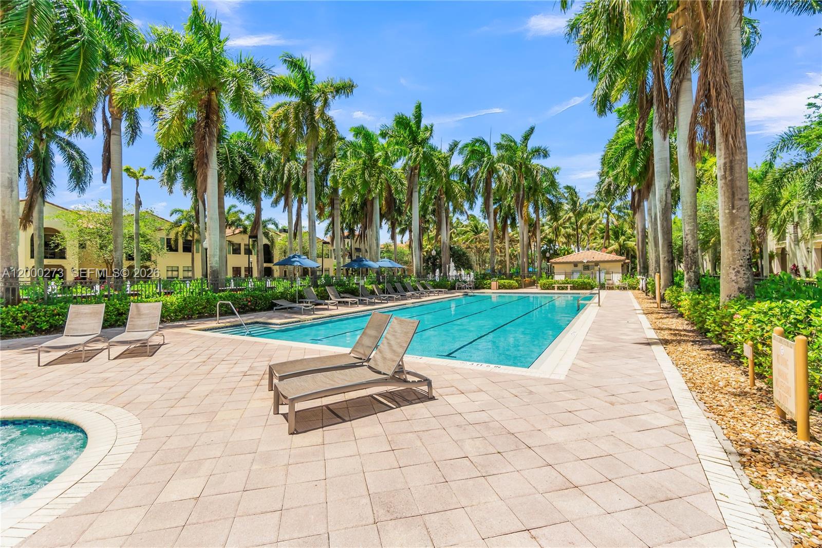 VILLA FLORA CONDO - Residential