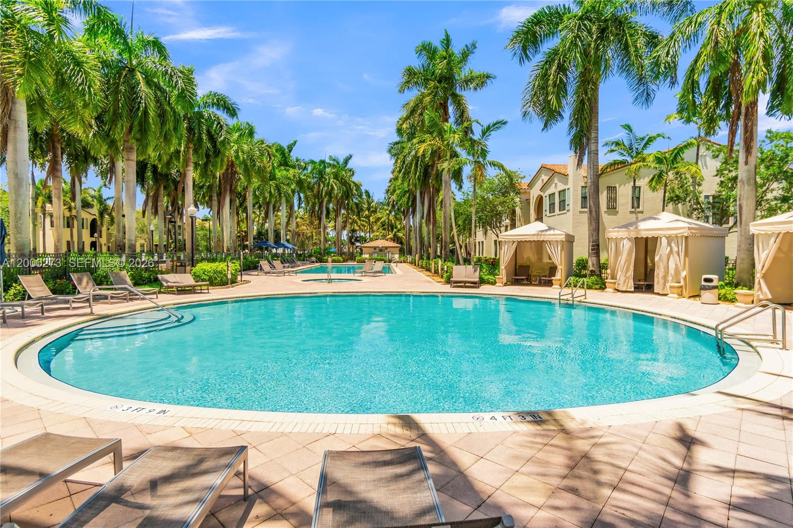 VILLA FLORA CONDO - Residential