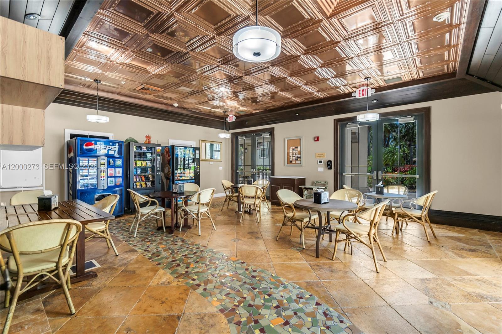 VILLA FLORA CONDO - Residential