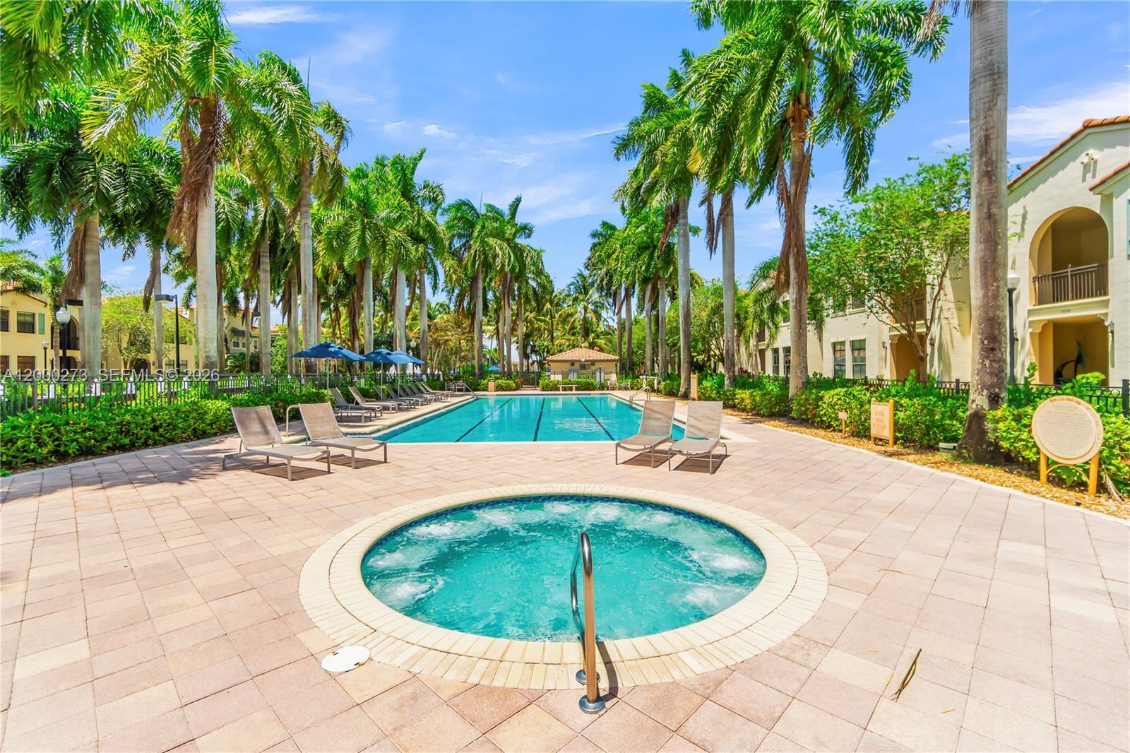 VILLA FLORA CONDO - Residential