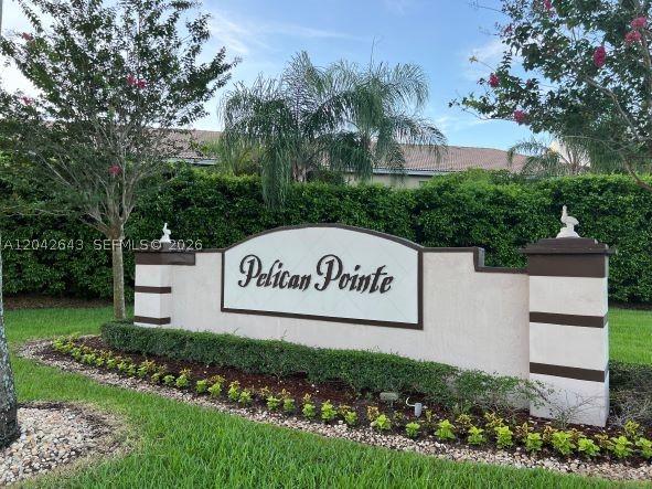 ***Desirable & Bright Townhouse in Pelican Point Community***Recently completely remodeled, New Baths, New Kitchen, quartz Countertops. $ APPLIANCES, A/C and new efficient lamps $. +++You and your family will fall in love with this beautiful home +++ ###Amenities include , Community Pool, Play Ground, Tennis Court& Gym. Walking distance to Restaurants, Pembroke Lakes Mall, CB Smith Park, Great Schools and much more.### Easy to show.
