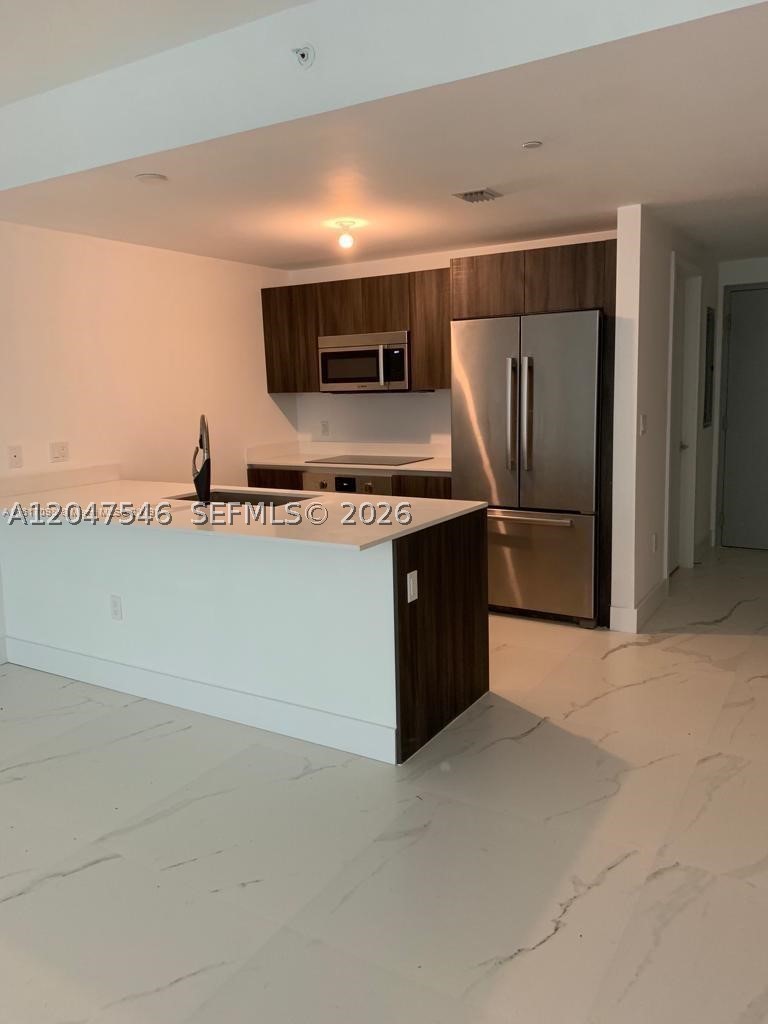ARIA ON THE BAY CONDO - Residential Lease