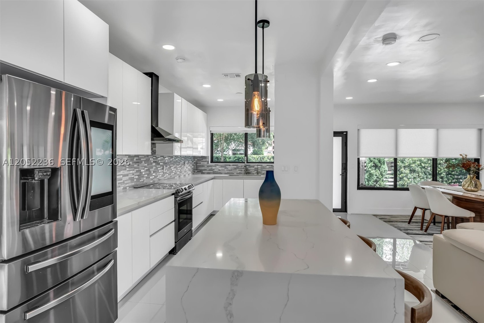 SILVER BLUFF EST-SEC B - Residential Lease