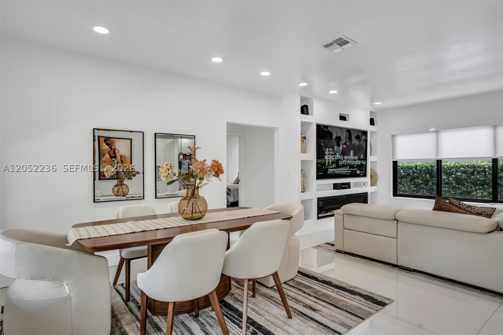 SILVER BLUFF EST-SEC B - Residential Lease