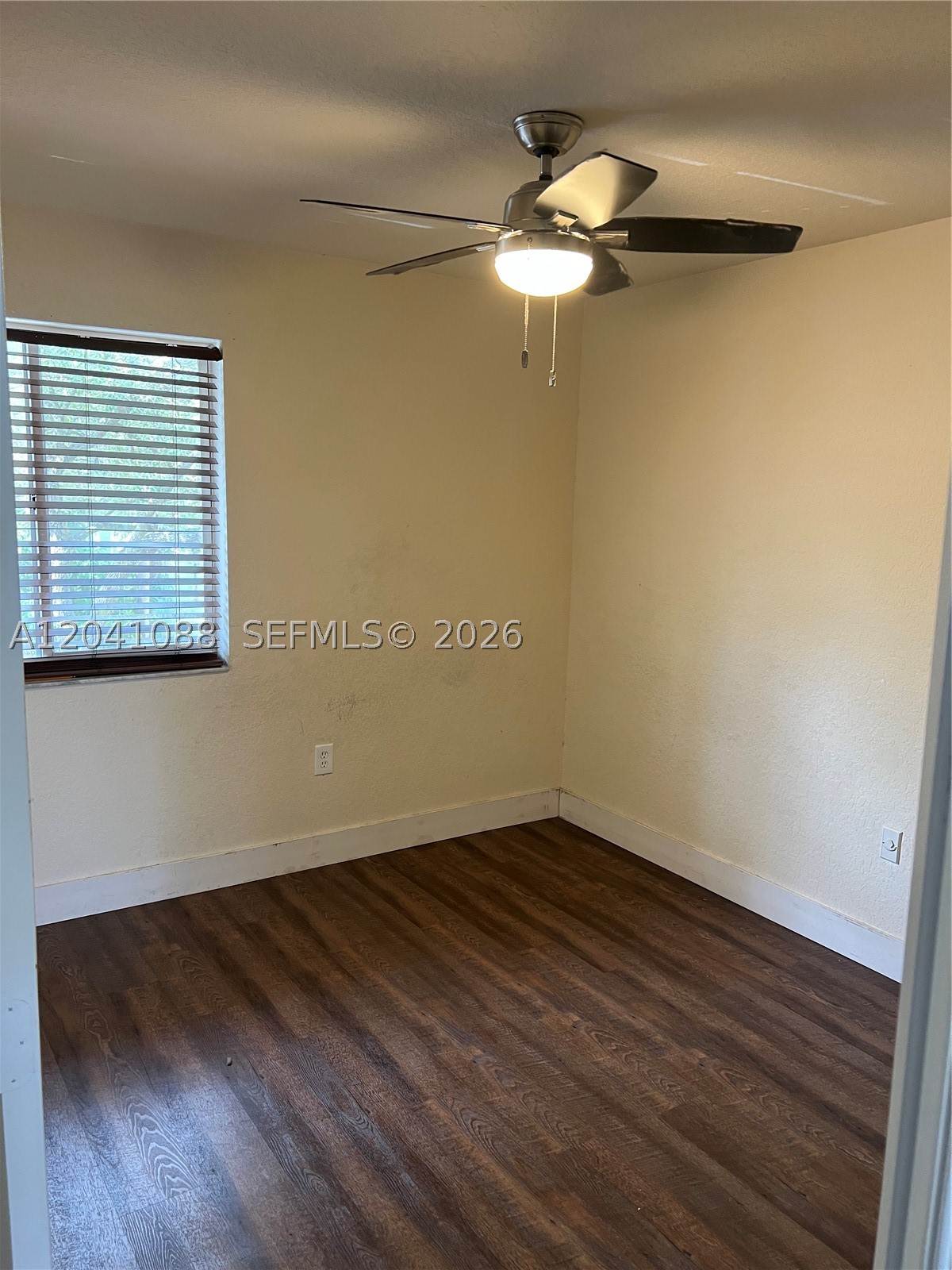 Hidden Court Townhomes - Residential