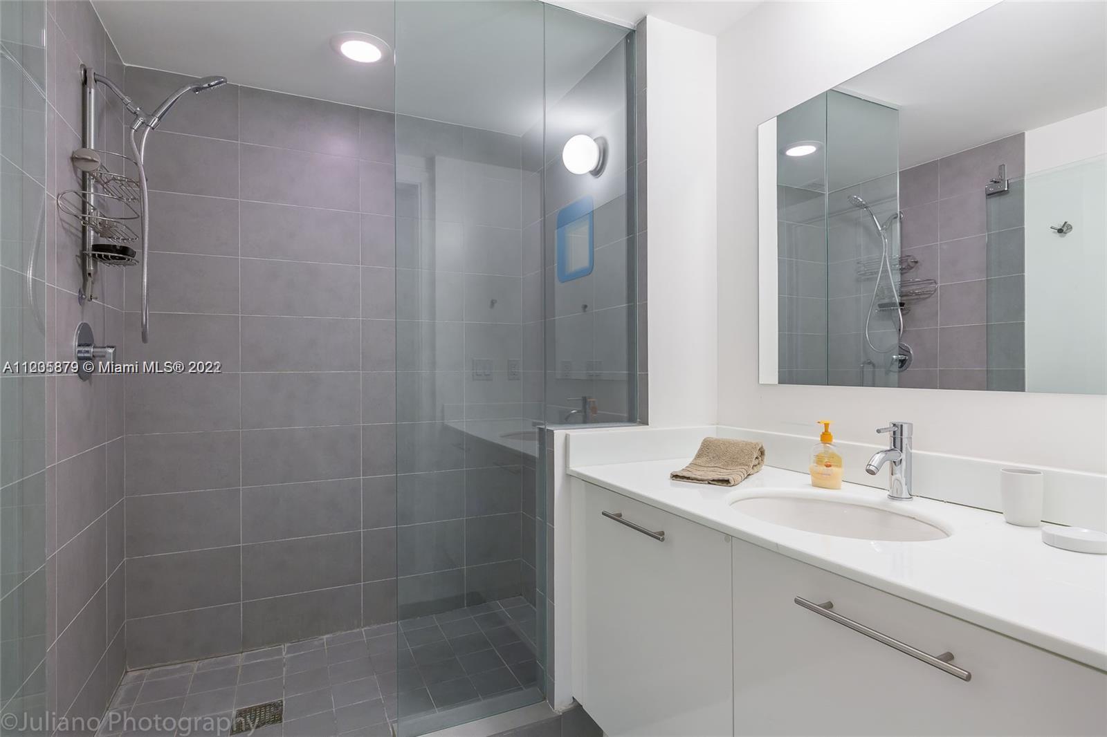 MINT CONDO - Residential Lease