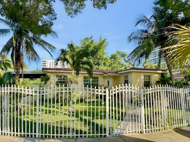SOUTH BAY EST - Residential