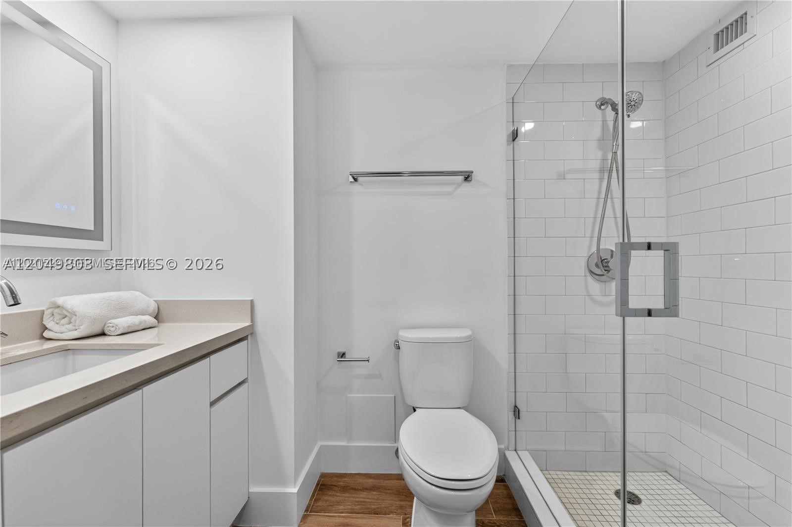 RONEY PALACE CONDO - Residential
