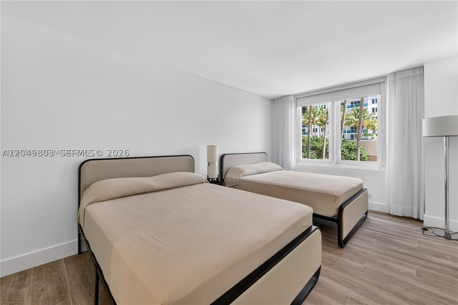 RONEY PALACE CONDO - Residential
