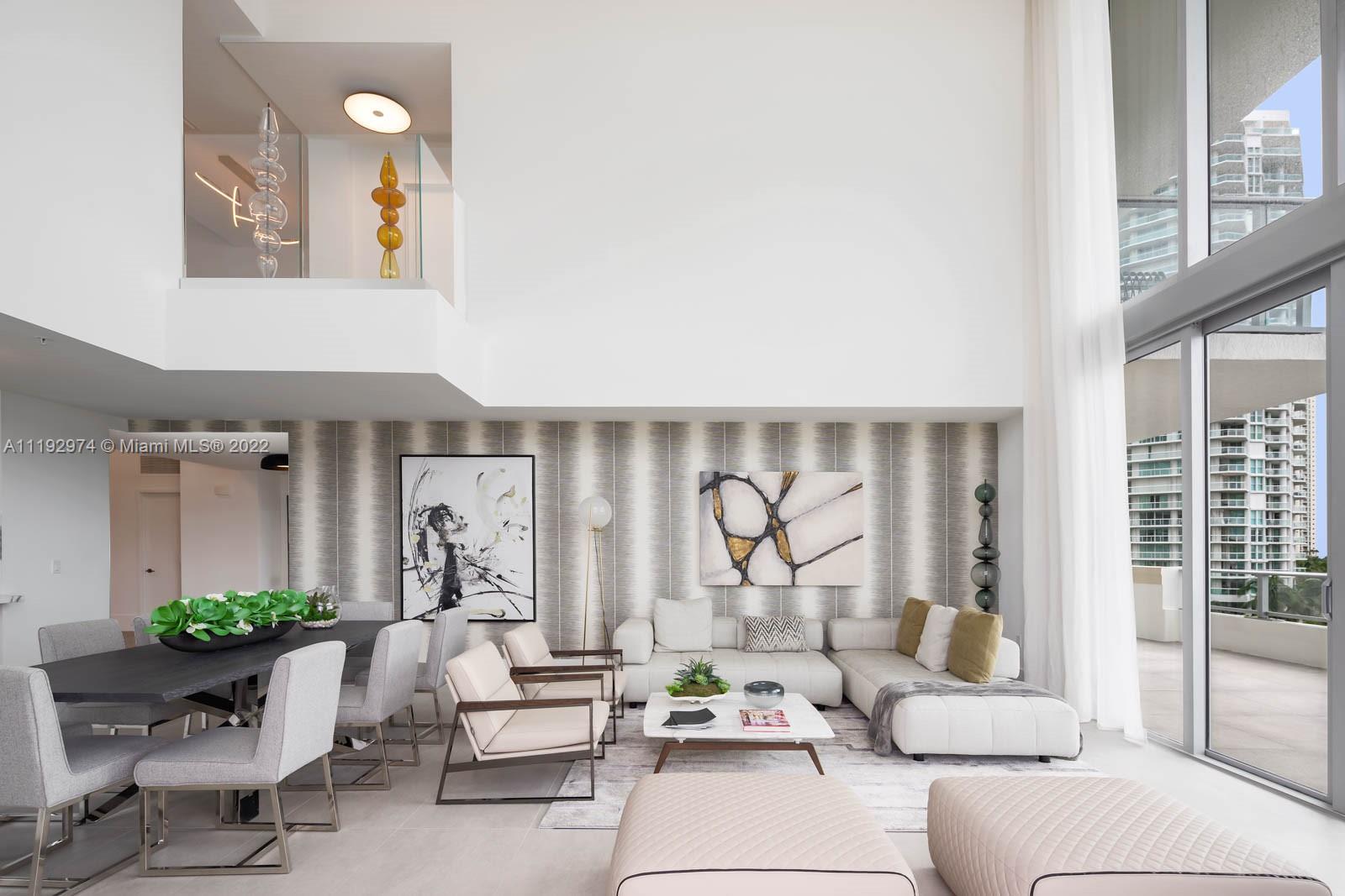 PARQUE TOWERS CONDO - Residential