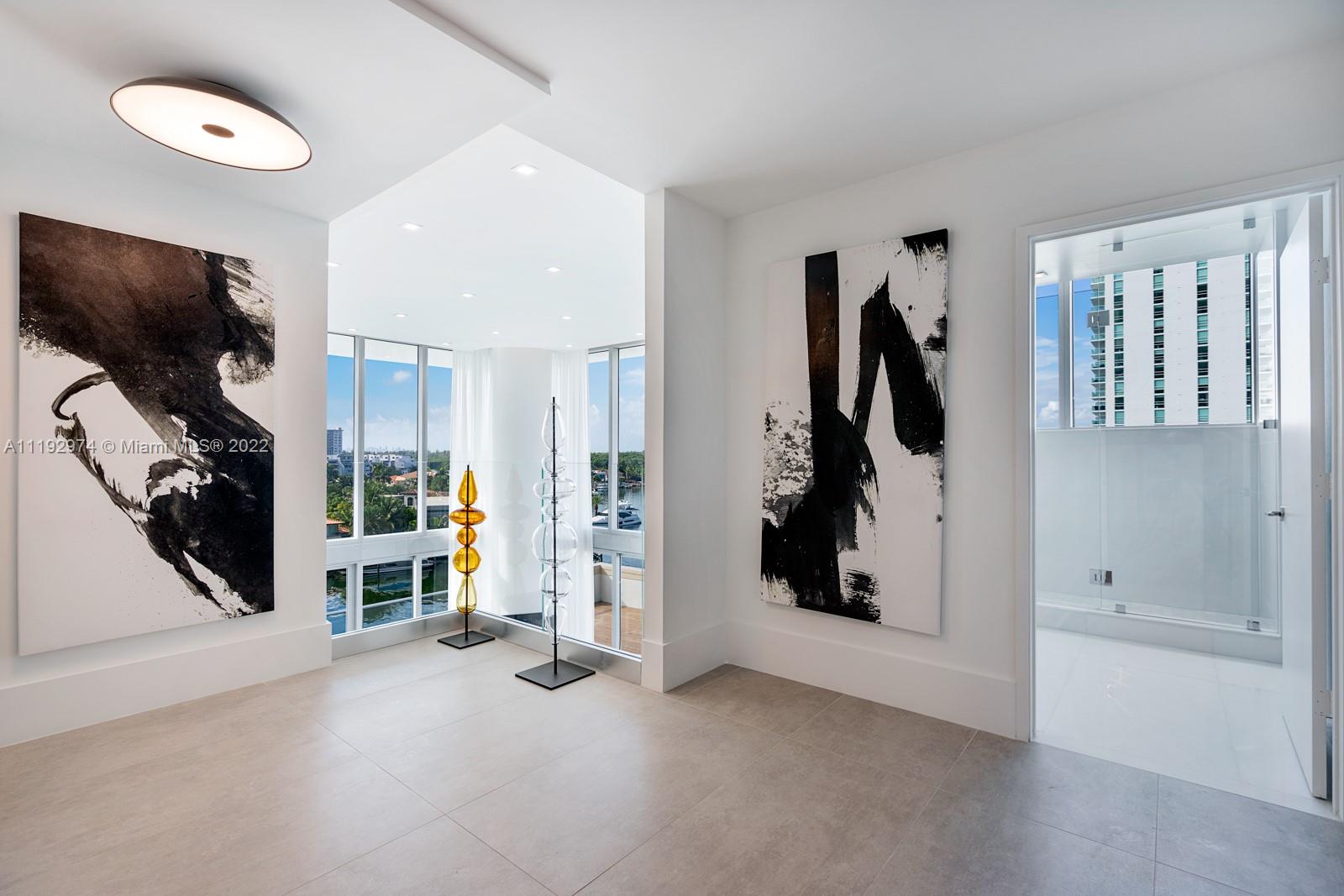 PARQUE TOWERS CONDO - Residential