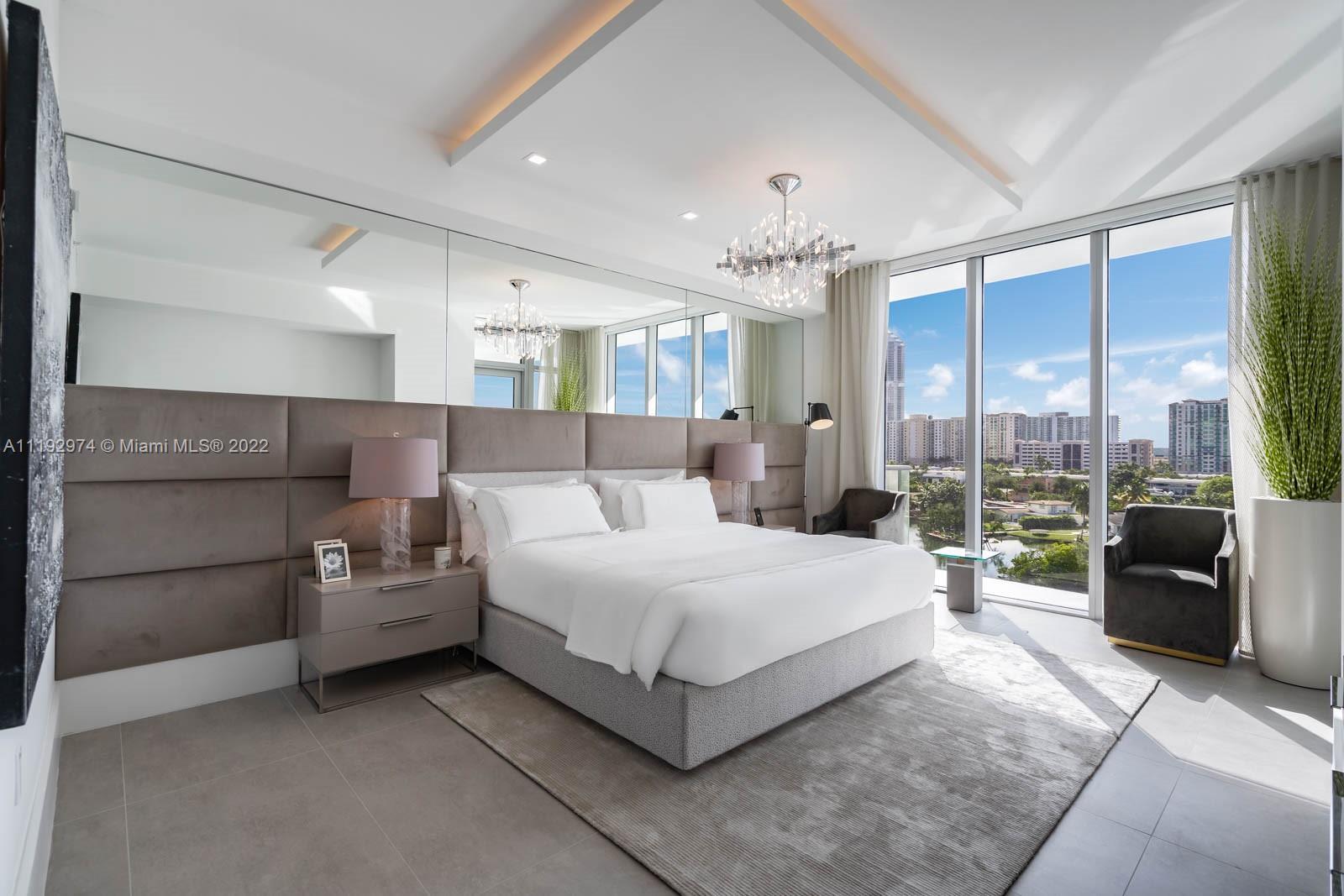 PARQUE TOWERS CONDO - Residential